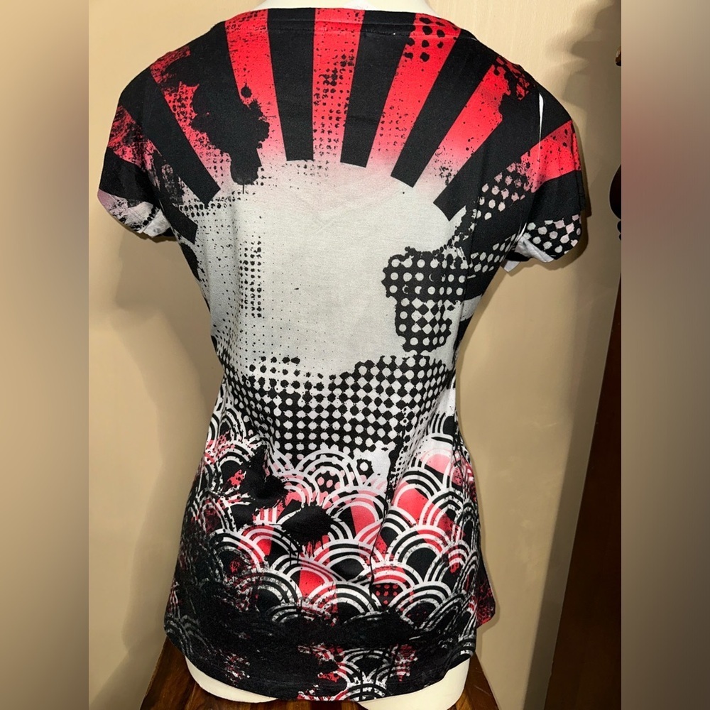 Creative Apparel Concepts Graphic Bedazzled Women's v-Neck Fitted T-Shirt - Picture 4 of 7